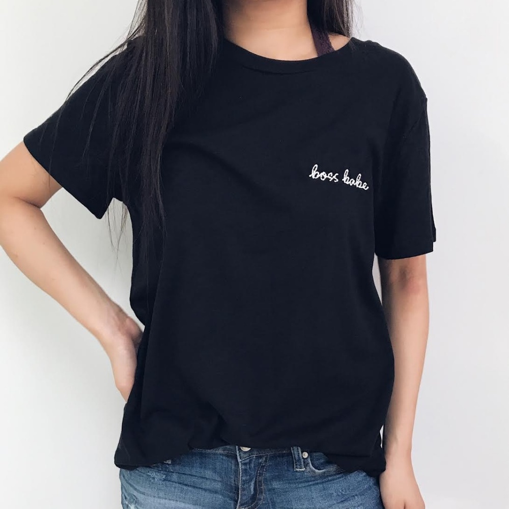 NEW Boss Babe Graphic Tee - Picture 2 of 5